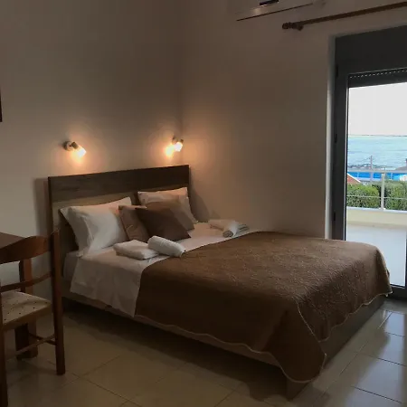 Coral Sea Kokkinos Pirgos (Heraklion)